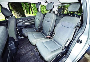 Ford S-Max - семейный активист